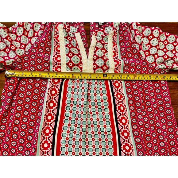 Crown & Ivy Women's Tunic Geometric Print 3/4 Sleeve V-Neck Blouse Size Large - Picture 8 of 11
